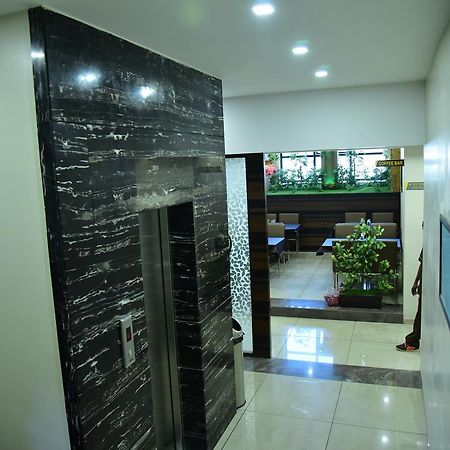 Hotel Ahmedabad Inn 외부 사진